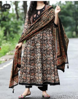 Lakhdatar Women Kurta Pant Dupatta Set
