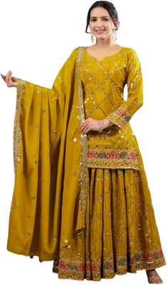 IYALAFAB Women Ethnic Top Palazzo Dupatta Set