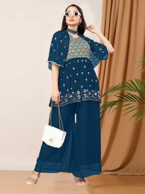 parrot creation Women Ethnic Top Sharara Set