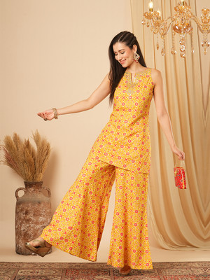 Globus Women Kurti Palazzo Set