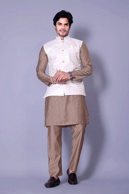 Sretan Men Kurta Pyjama Ethnic Jacket Set