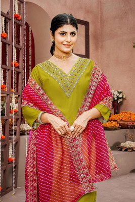 The Style Story Women Kurta Dupatta Set