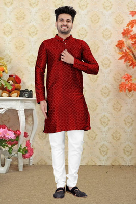 Shree Dutt Creation Men Self Design Straight Kurta(Red)