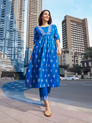 W Women Kurta Pant Set