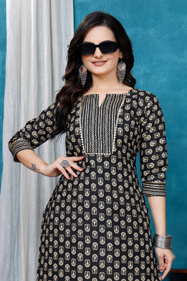 HIALTO Women Kurta Palazzo Set
