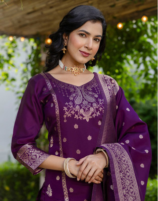 Skylee Women Kurta Pant Dupatta Set
