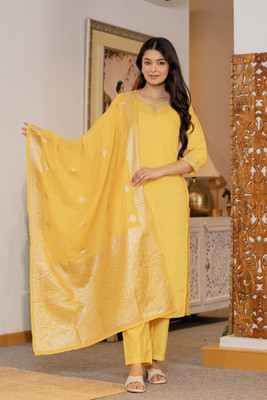 Meeranshi Women Kurti Pant Dupatta Set