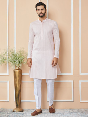 See Designs Men Kurta Pyjama Set