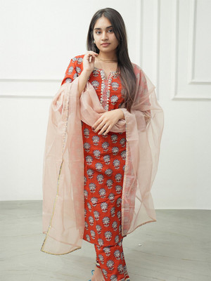 Janasya Women Kurta Pant Dupatta Set