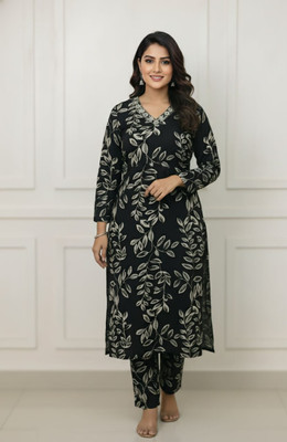 Hiti Creations Women Kurta Pant Set