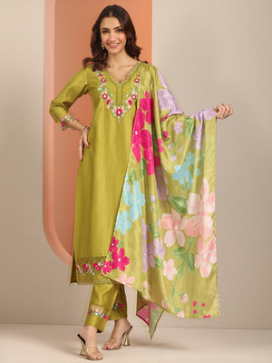 LIBAS Women Kurta Pant Dupatta Set