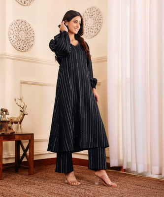Varanga Women Kurta Pant Set