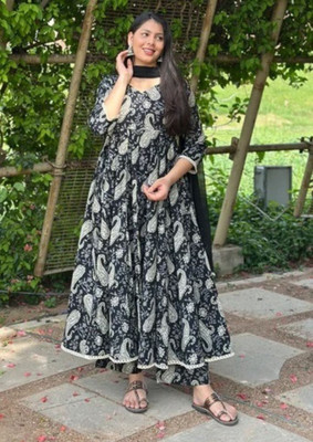 Tasrika Women Kurta Pant Dupatta Set