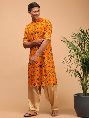 VASTRAMAY Men Kurta Patiala Set