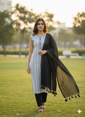 Get smart wear Women Kurti Pant Dupatta Set