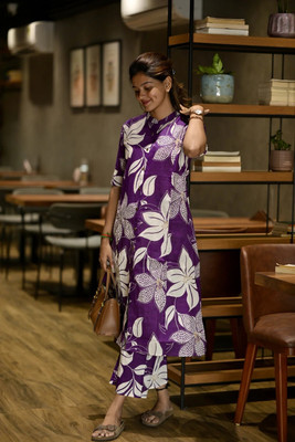 DesiRunway Women Kurta Palazzo Set