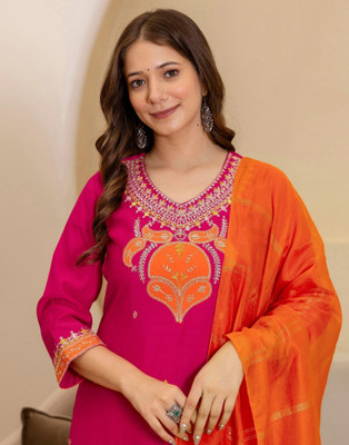 Skylee Women Kurta Pant Dupatta Set