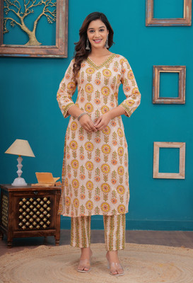 Bhavyansh International Women Kurti Pant Set