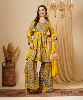 Globus Women Kurta Sharara Dupatta Set