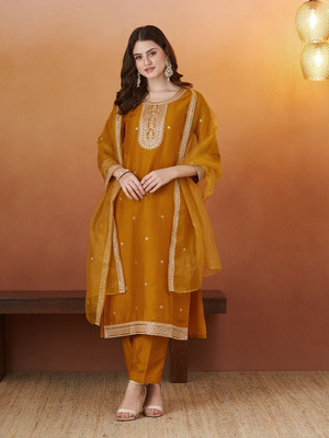 Colors of Earth Women Kurta Pant Dupatta Set