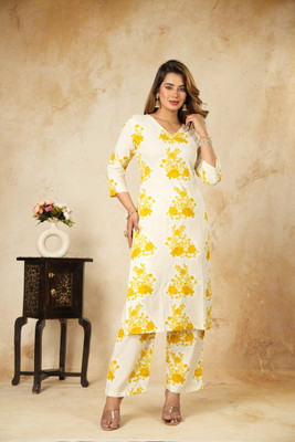 BRIHASPATIWEARS Women Kurti Pant Set
