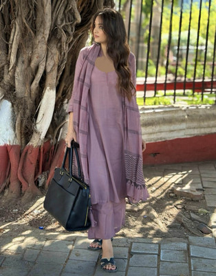 Shree Ramkrishna Fab Women Kurti Pant Dupatta Set