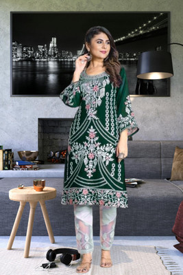 snizvi Women Kurta Pyjama Set