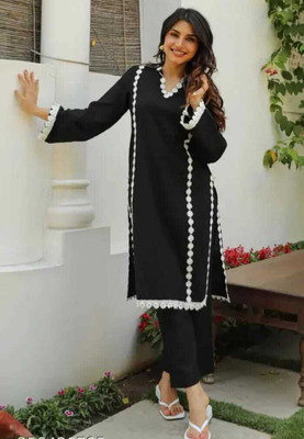 Ramyka Women Kurti Pant Set