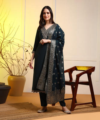 New Ethnic 4 You Women Kurti Pant Dupatta Set