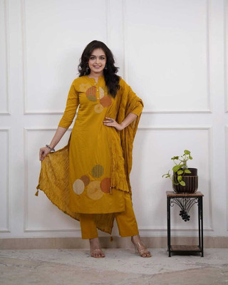 Parnavi Women Kurti Pant Dupatta Set