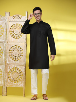 SKAVIJ Men Kurta Pyjama Set