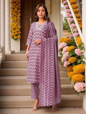 Banwaree Women Kurti Pant Dupatta Set