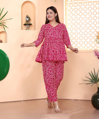 veshviti Women Ethnic Top Pant Set