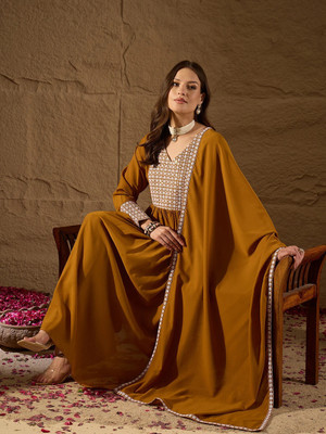 AHIKA Women Kurta Pant Dupatta Set