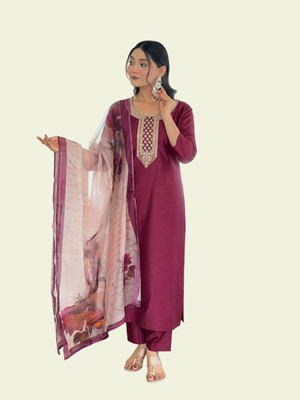 KOTRONS Women Kurti Pant Dupatta Set