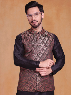 Jompers Men Kurta Pyjama Ethnic Jacket Set