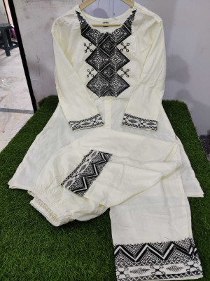 CAndi creation Women Ethnic Top Pant Set