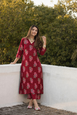 TRANAV (WITH DEVICE) Women Kurta Pant Set