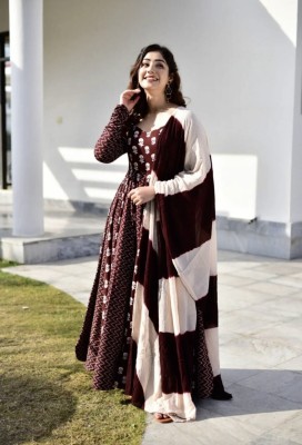 Jalatofive Women Printed Anarkali Kurta(Maroon)