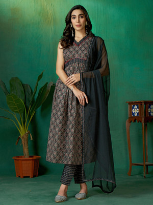 Tasrika Women Kurta Pant Dupatta Set