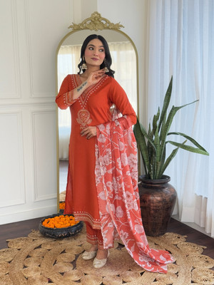 aadhiya impex Women Embroidered Straight Kurta(Orange)