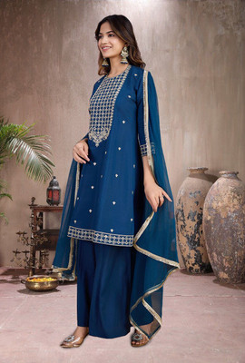 AVANSHEE Women Kurta Palazzo Dupatta Set