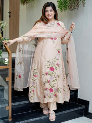 NAVLIK Women Kurta Pant Dupatta Set