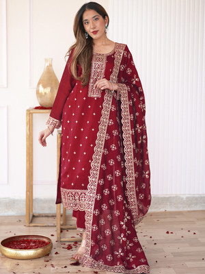 LIBAS Women Kurta Pant Dupatta Set