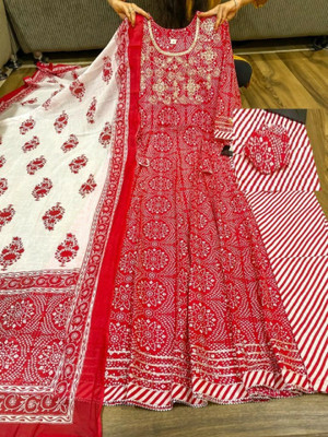 Kurki Women Kurta Pant Dupatta Set