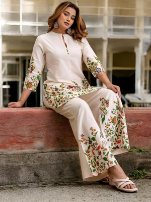 VAIDEV Women Ethnic Top Palazzo Set