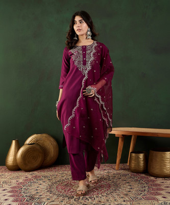 Vastramyaa Women Kurta Pant Attached Dupatta Set