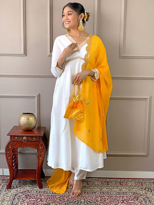 SDK Fashion Solid Kurta, Trouser/Pant & Dupatta Set