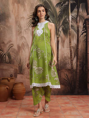 Sangria Women Kurta Dhoti Pant Set