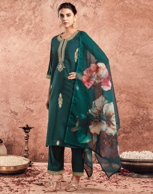 Tasrika Women Kurta Pant Dupatta Set